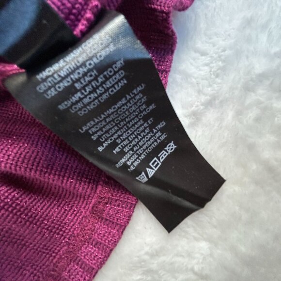 Maeve By Anthropologie Ribbed Magenta Cardigan Sweater Medium V-Neck Button-Up - Picture 4 of 8